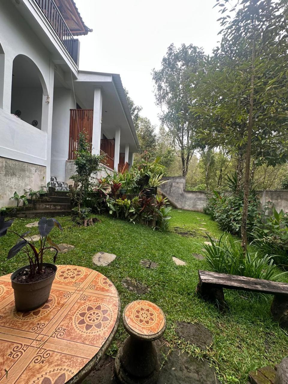 Umah Yugadi Bali Apartment Munduk  Bagian luar foto