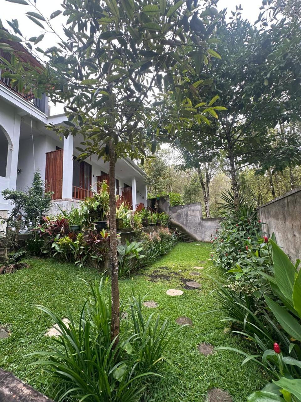 Umah Yugadi Bali Apartment Munduk  Ruang foto
